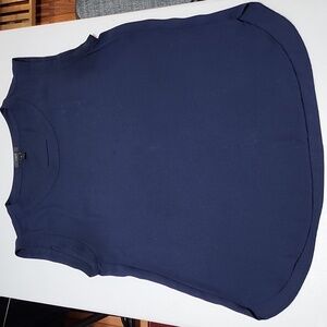 EUC JCrew Women's sleeveless top.